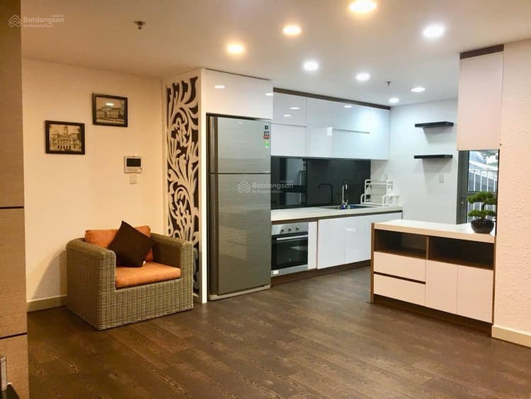 Căn nhà 5 phòng ngủ, 2 toilet, diện tích 180m², full nội thất tại Hẻm 63 Pasteur, Quận 1, TP.HCM 🏡
